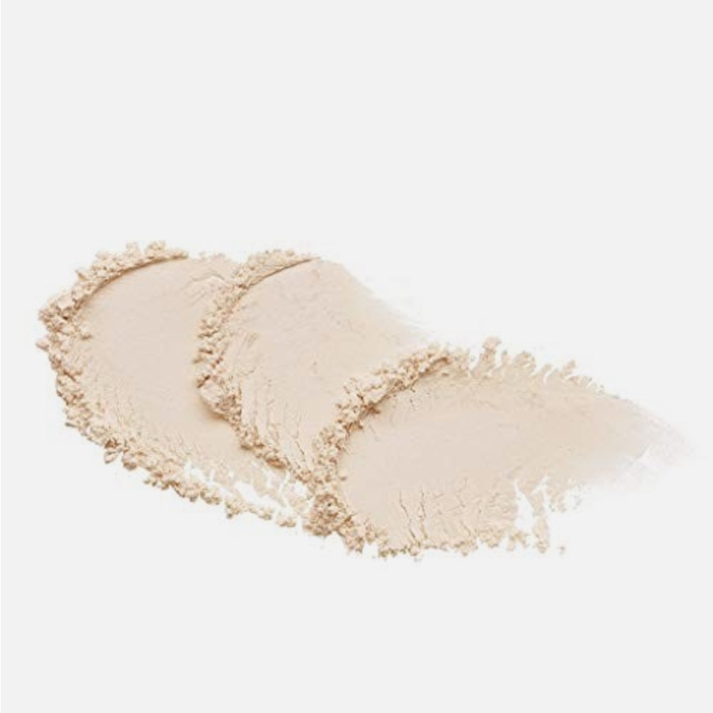 The Crème Shop Moon Dust Mineral Setting Powder - Silky Translucent - Picture 5 of 5